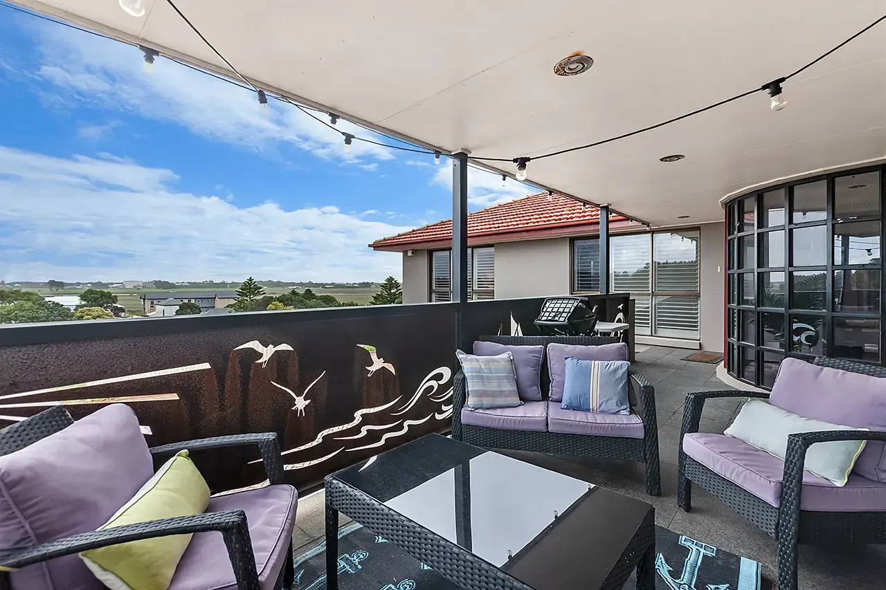 Iluka Outdoor Dining