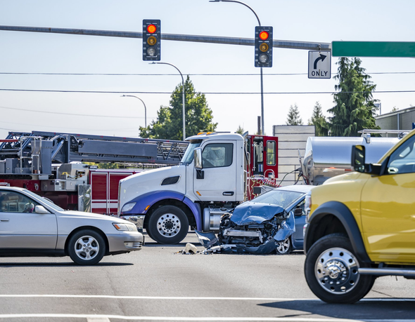 Damaged Car — Sacramento, CA — Kearney's Truck Painting Damaged Car — Sacramento, CA — Kearney's Truck Painting