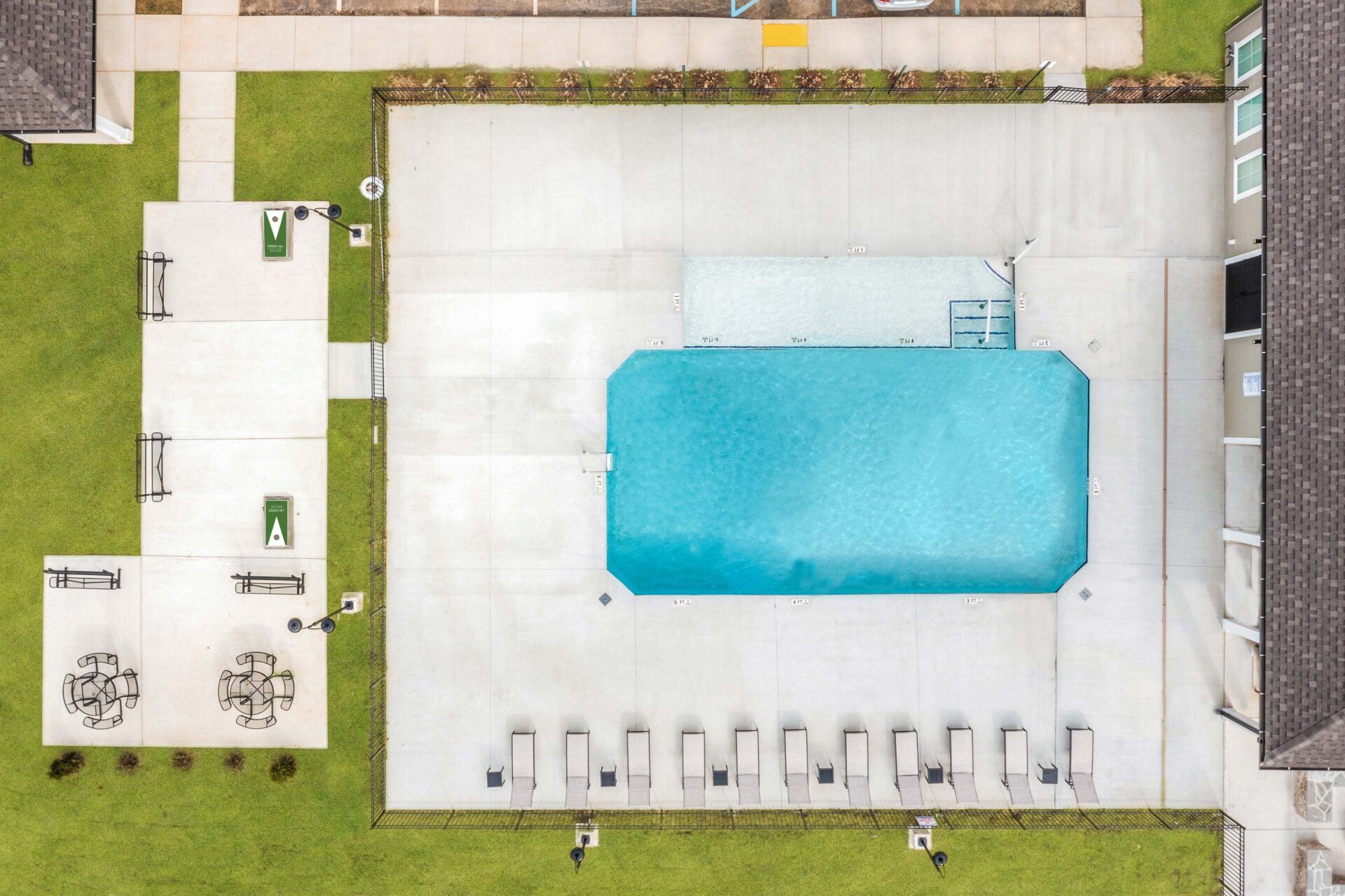 pool area at Forest Hill Villas in Chattanooga, TN.
