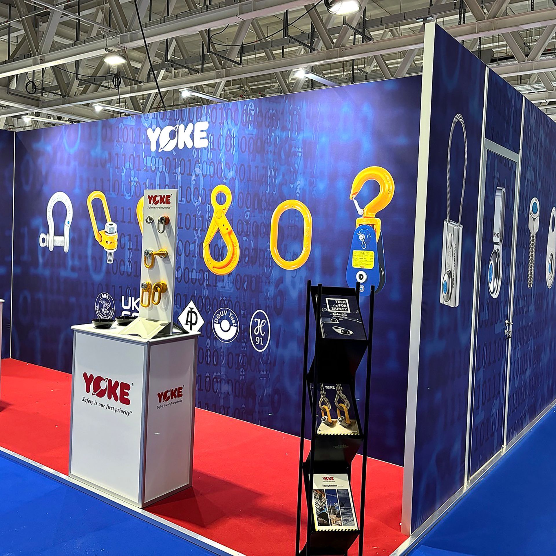 Exhibition contracting