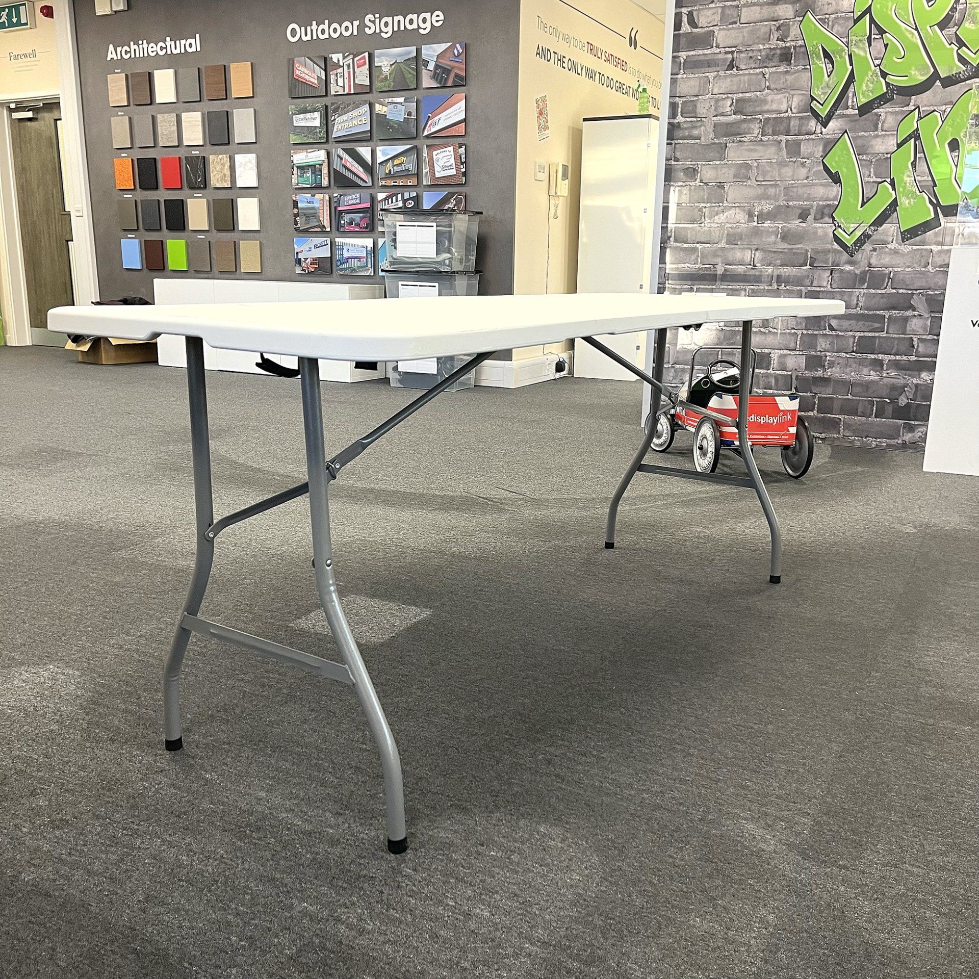 custom table