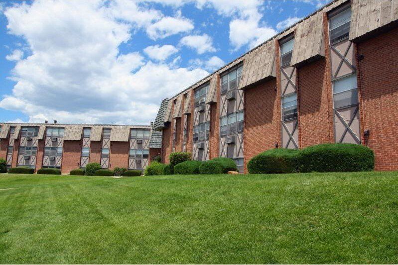 Spring Creek Apts