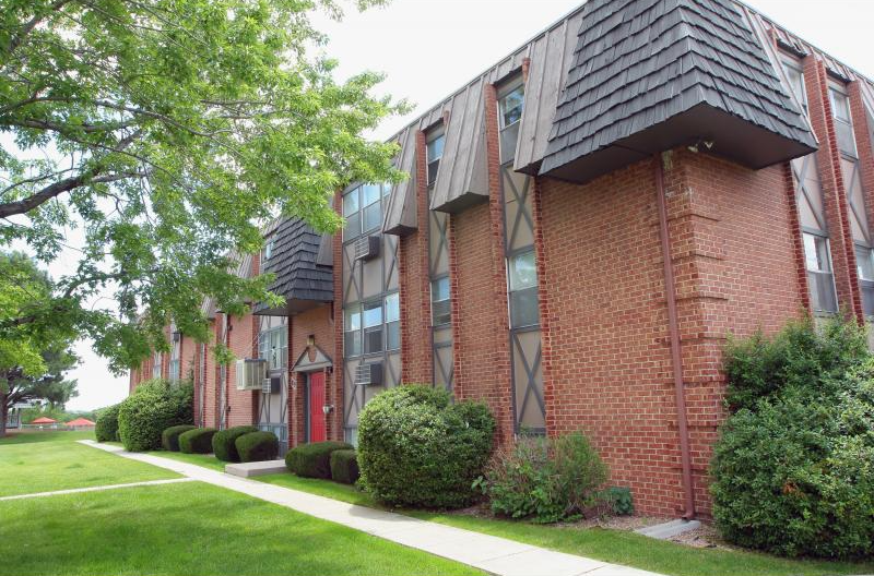 Spring Creek Apts