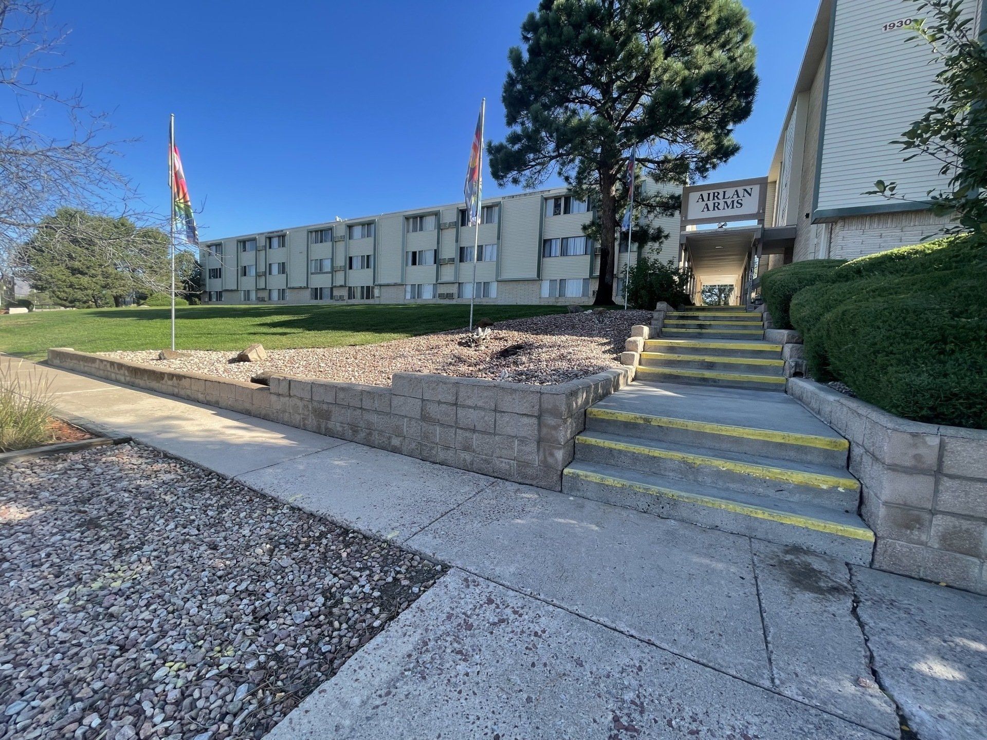 Airlan Arms Apartments