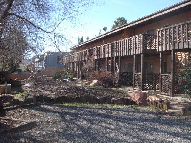 La Vivienda Apartments
