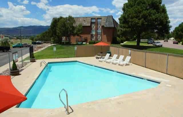 Spring Creek Apts