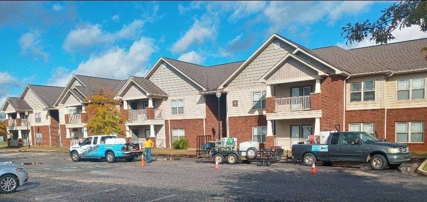 Soft Washing or Pressure Washing? Know What Works Best
