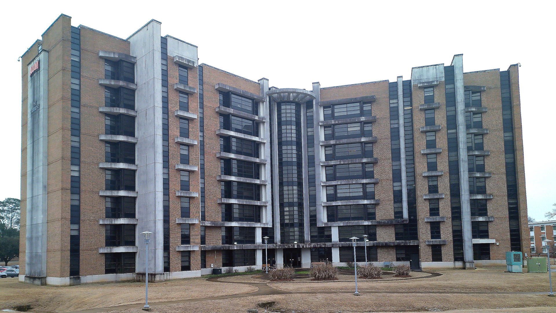 AUM Student Housing – Before Commercial Exterior Cleaning