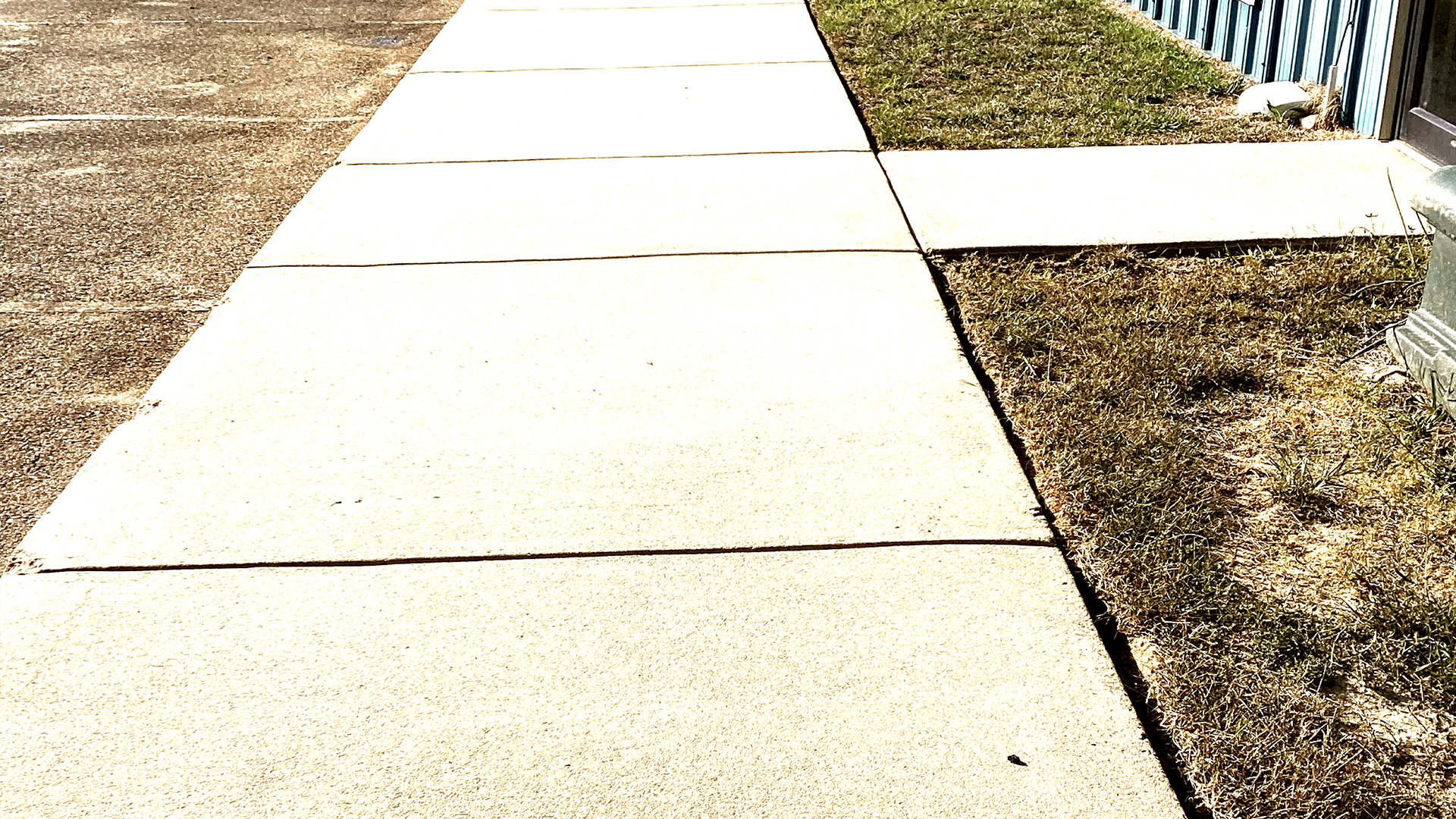 Commerical-Sidewalk-After
