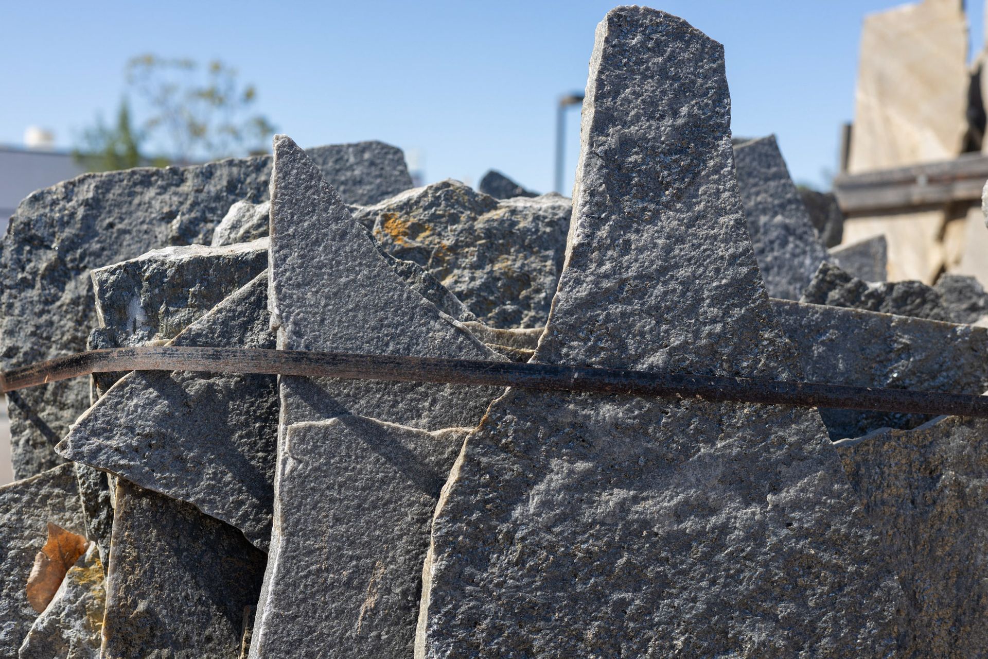 Flagstone & Quartzite