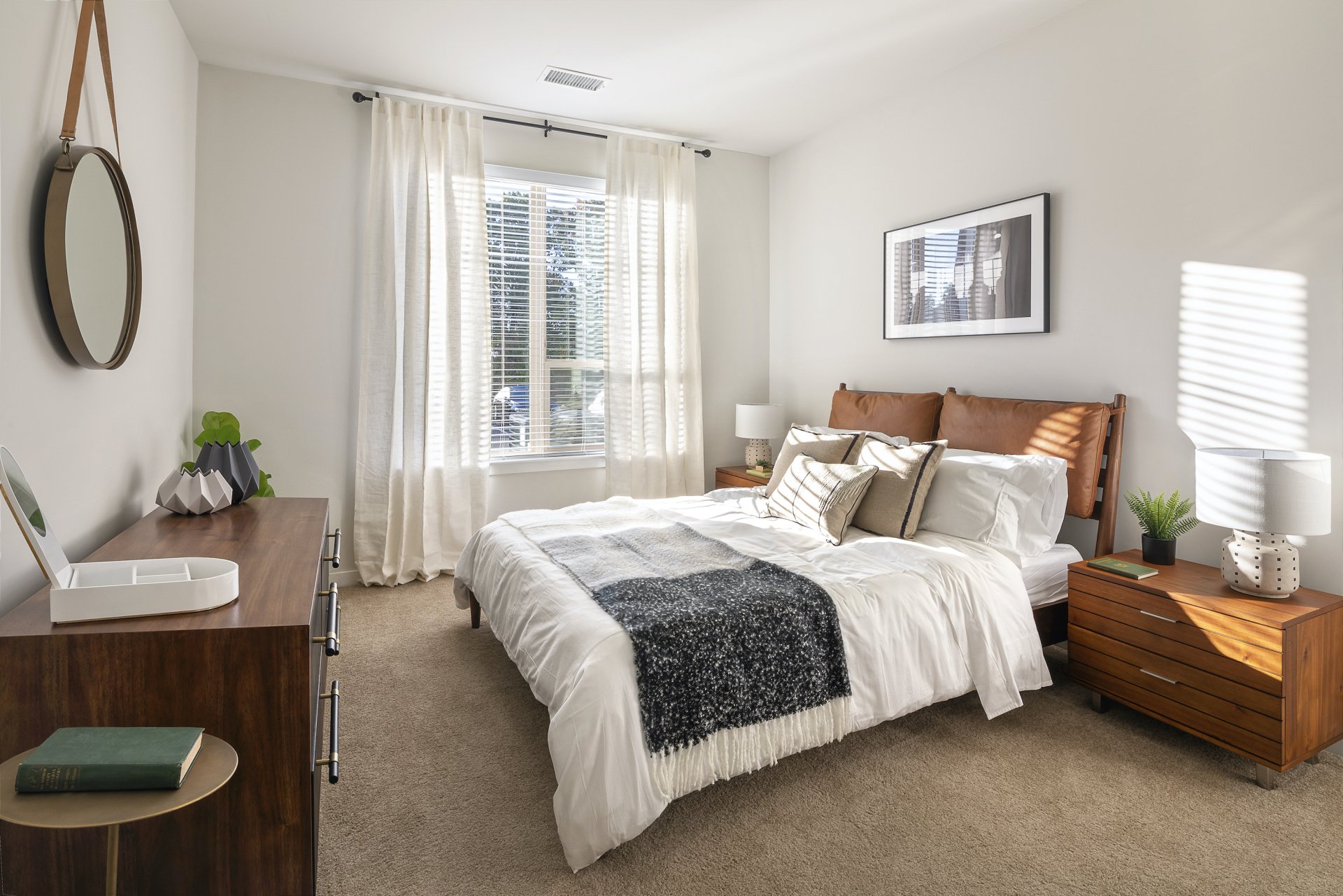 Petfriendly apartments in Clarksburg, MD Axiom