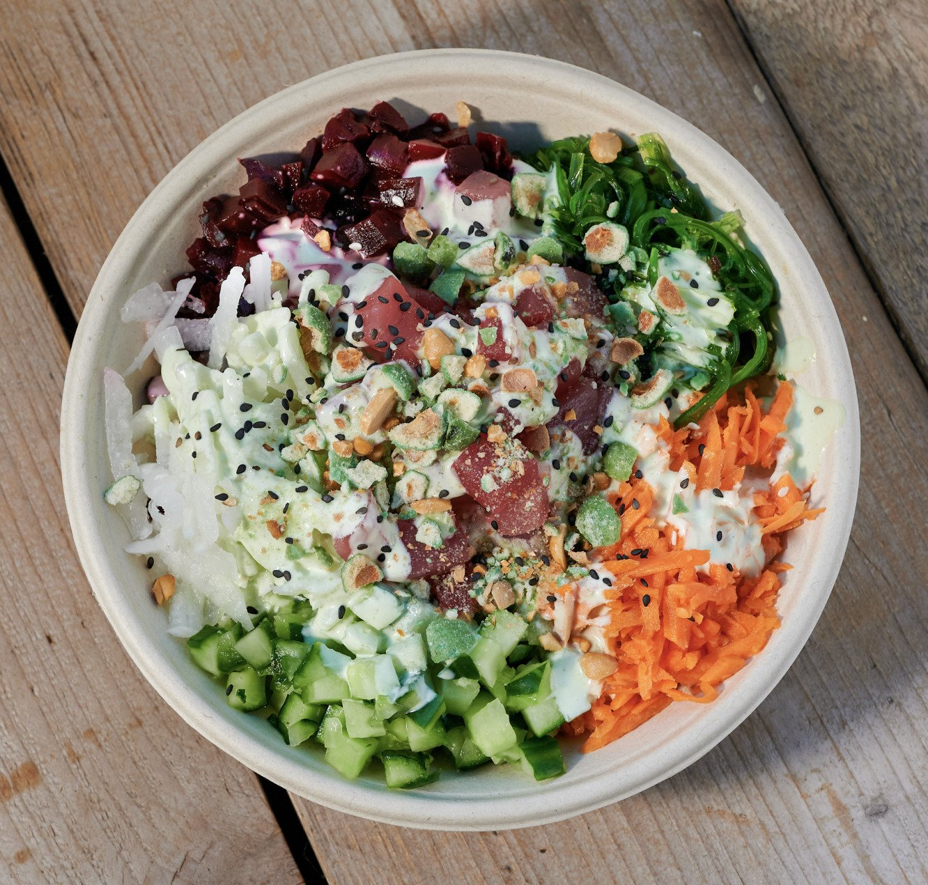 Poké bowl Atuna Matata van Poké-Loco
