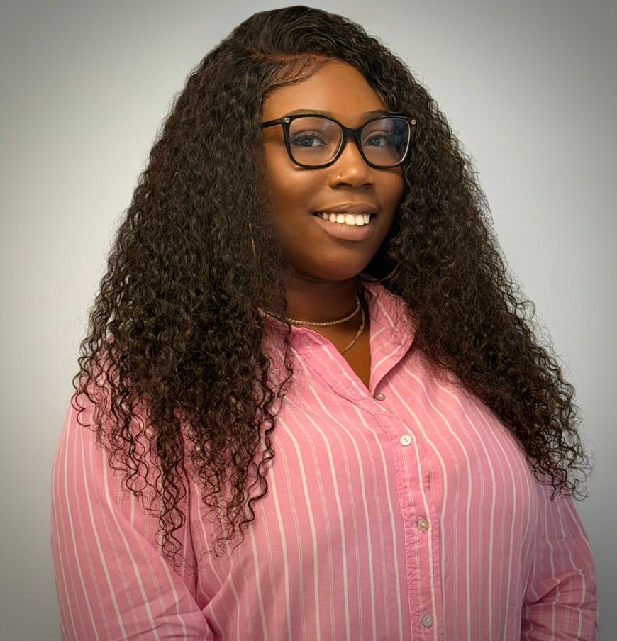Sheneaka Blackwood Headshot