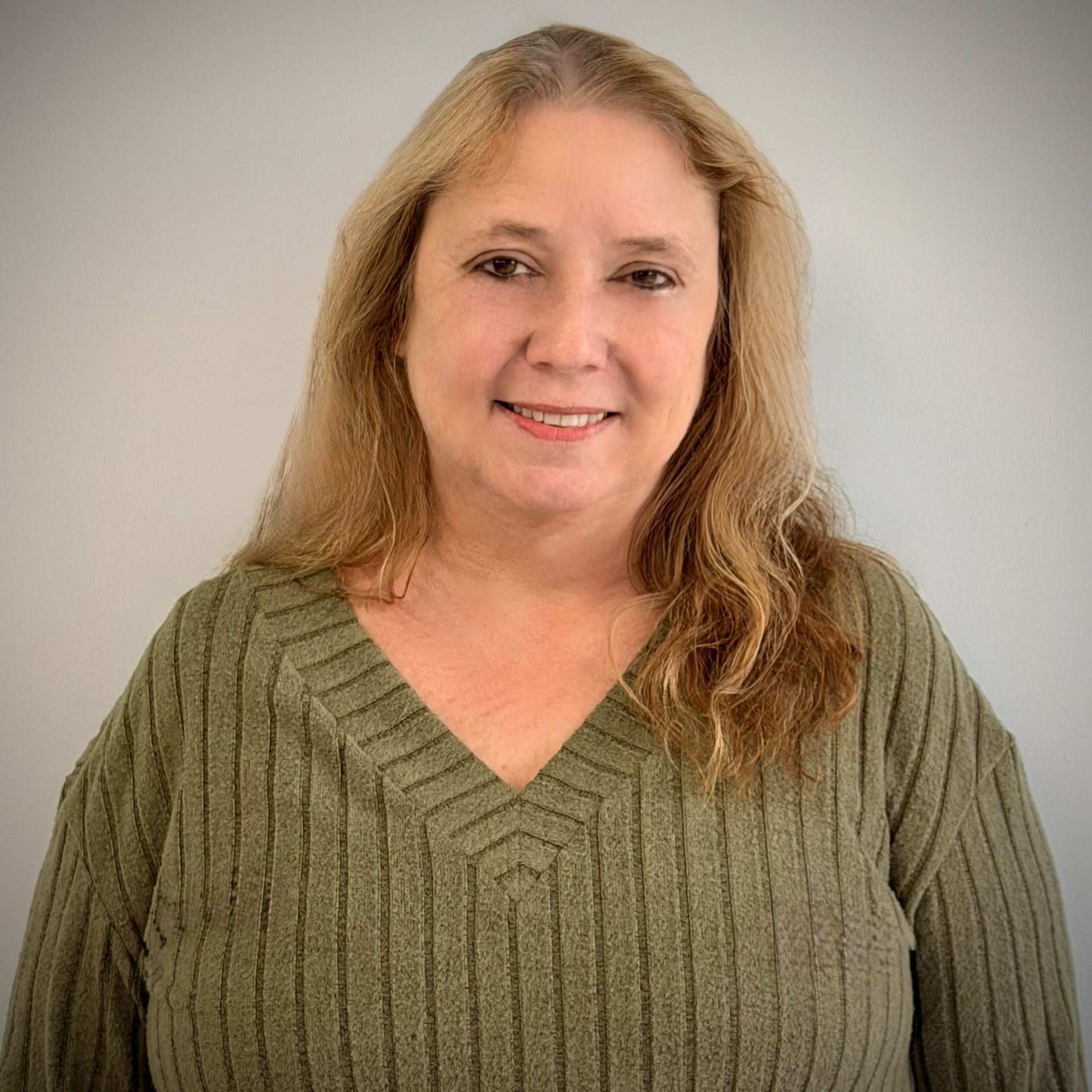 Tisha Olszewski Headshot