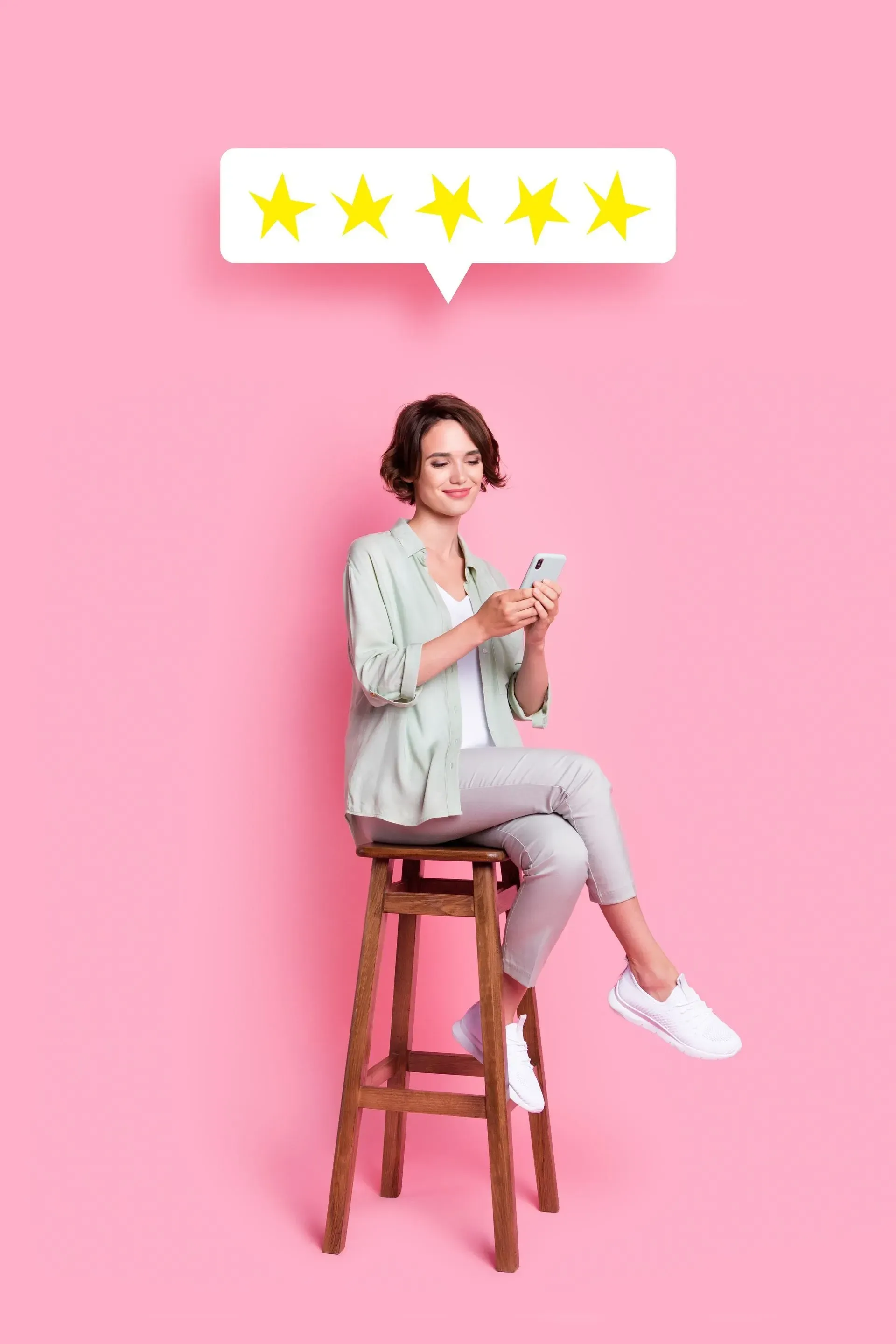 Woman having a good experience navigating a website
