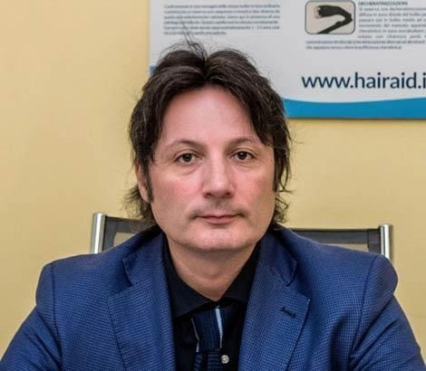 Risultato post-trattamento di infoltimento capelli: prima e dopo a confronto