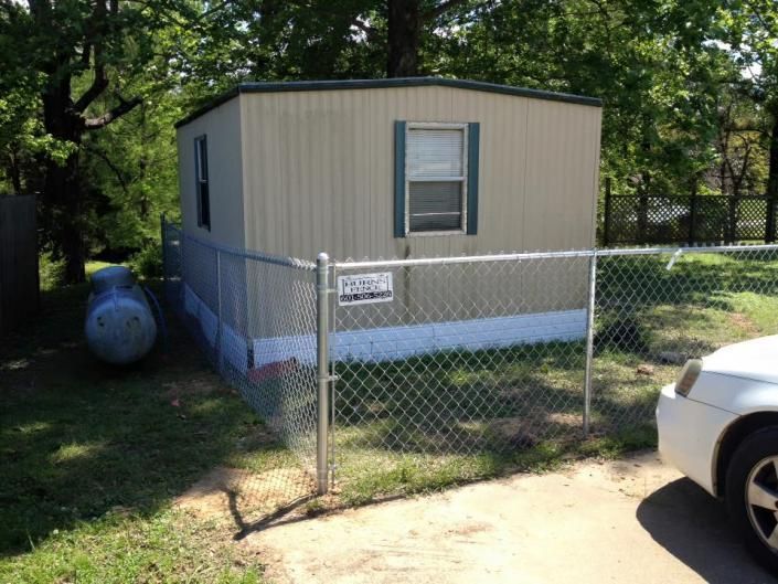 chain link fence
