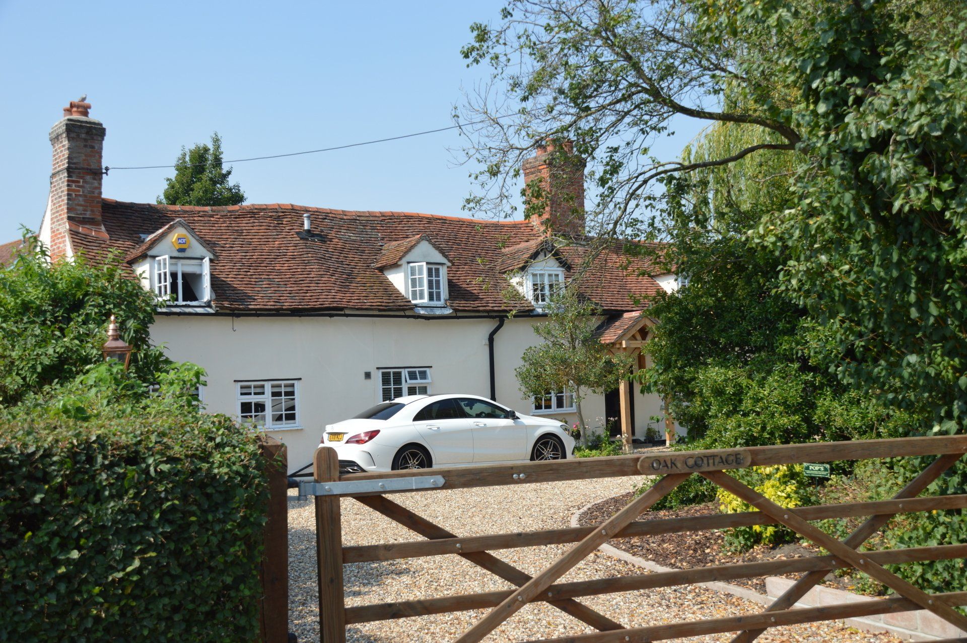 Oak cottage in Rayne