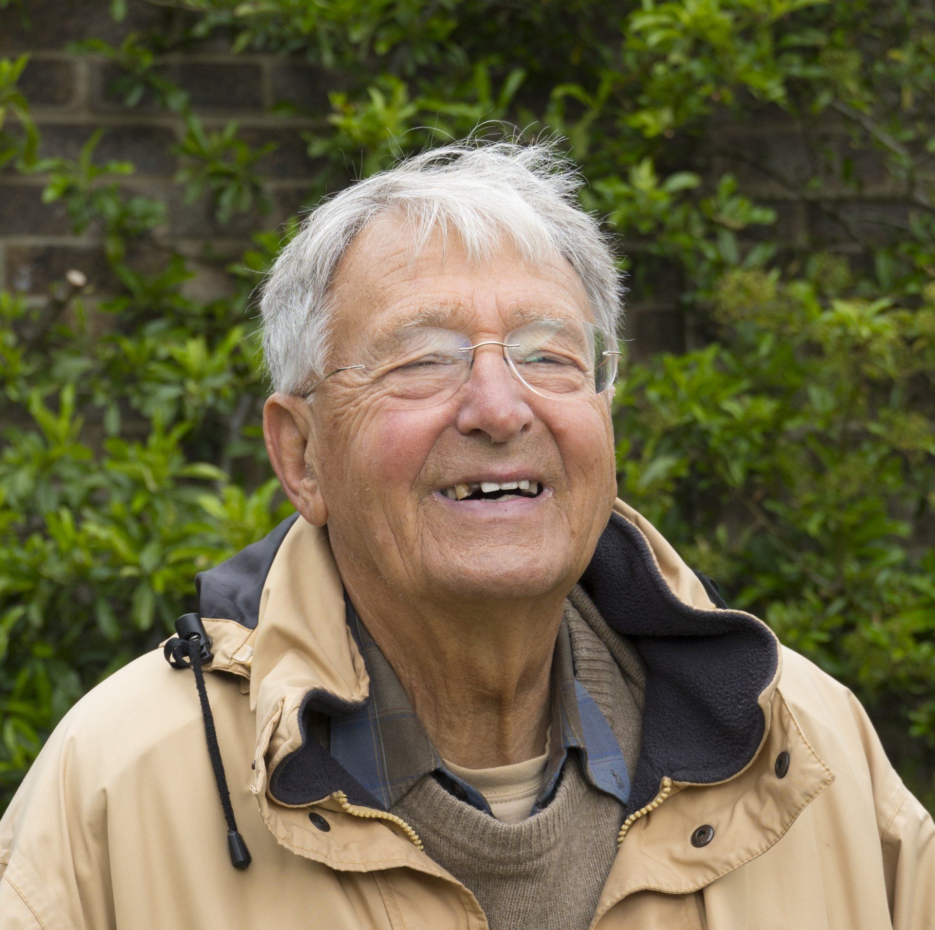 Dr Roger Martin
