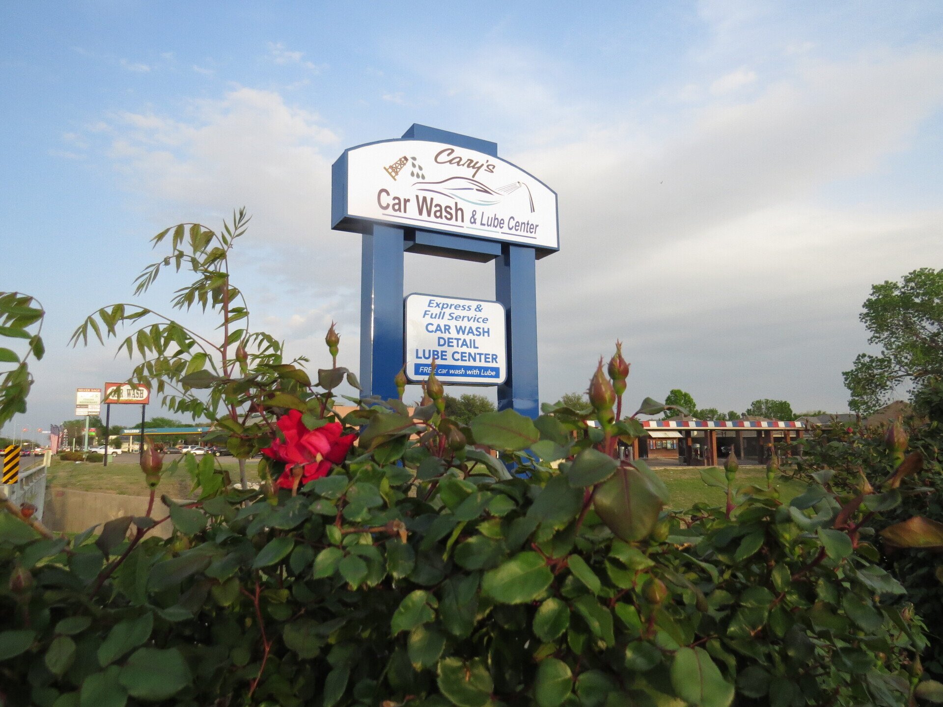Cary�s Car Wash &amp; Lube Center Haltom City, TX