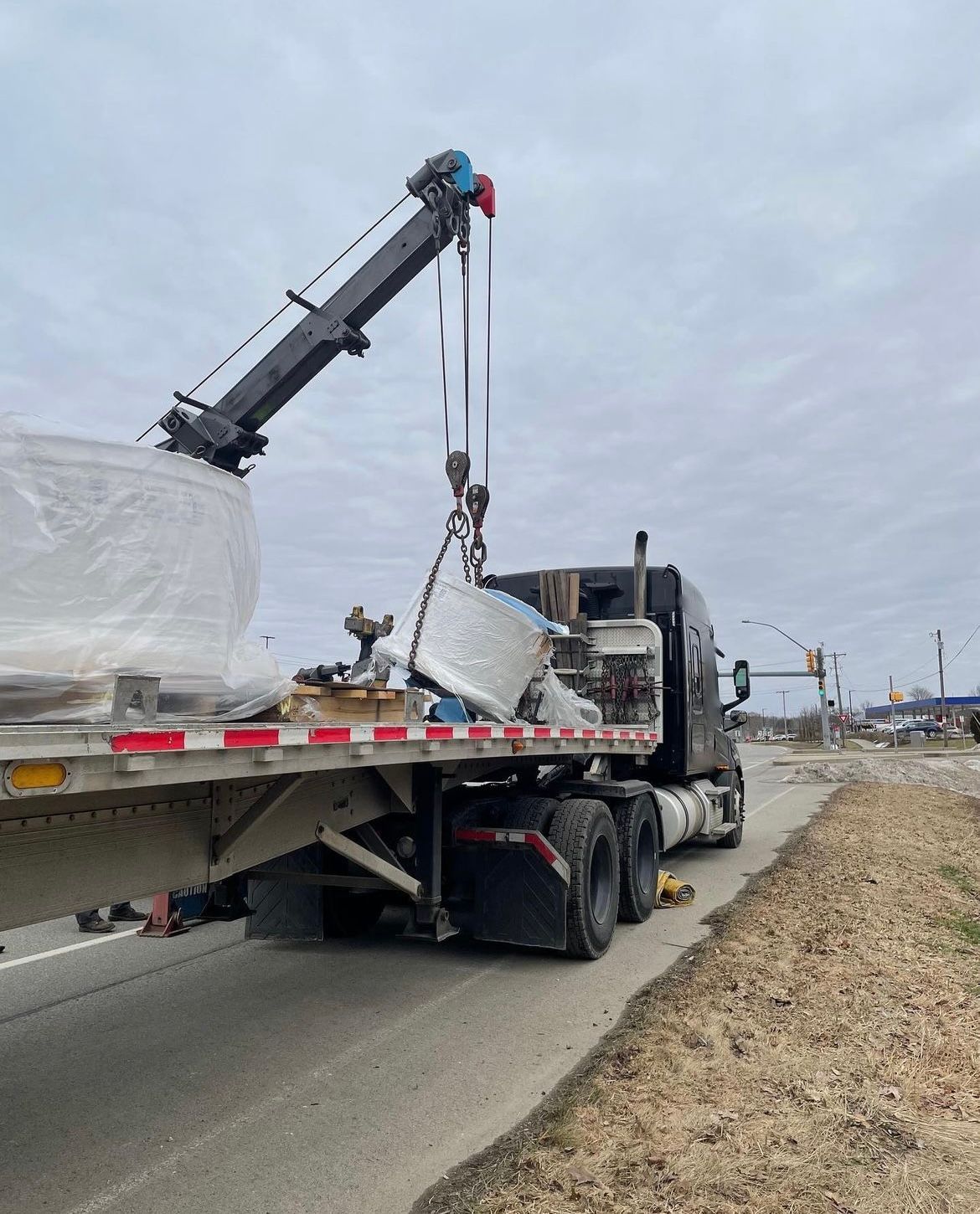 heavy duty towing on highway