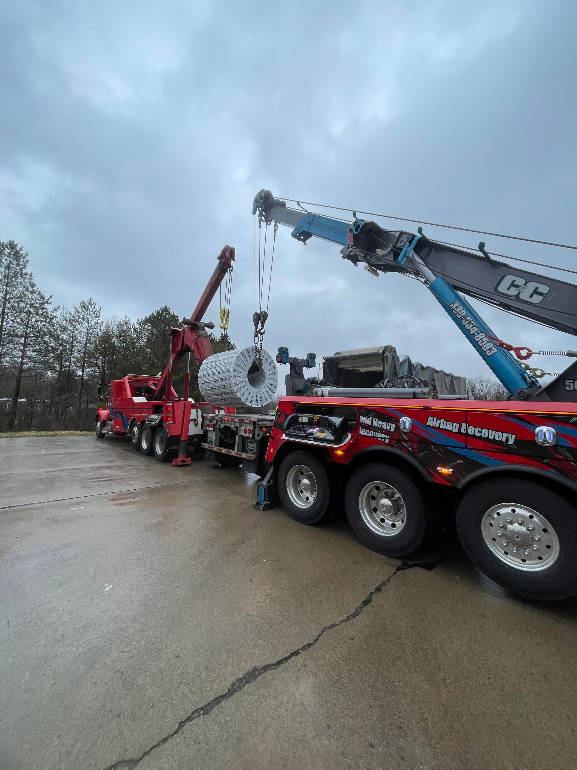 c & C Towing Ohiotowing.com 50 ton rotator truck towning