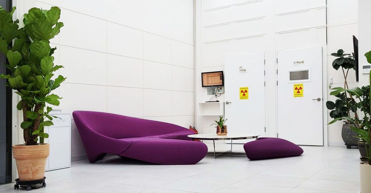 Lounge at Grand Plastic Surgery