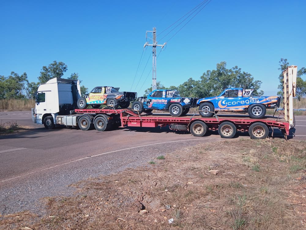 12 Wheeler Truck — Complete Crane Hire (NT) Pty Ltd in Pinelands, NT