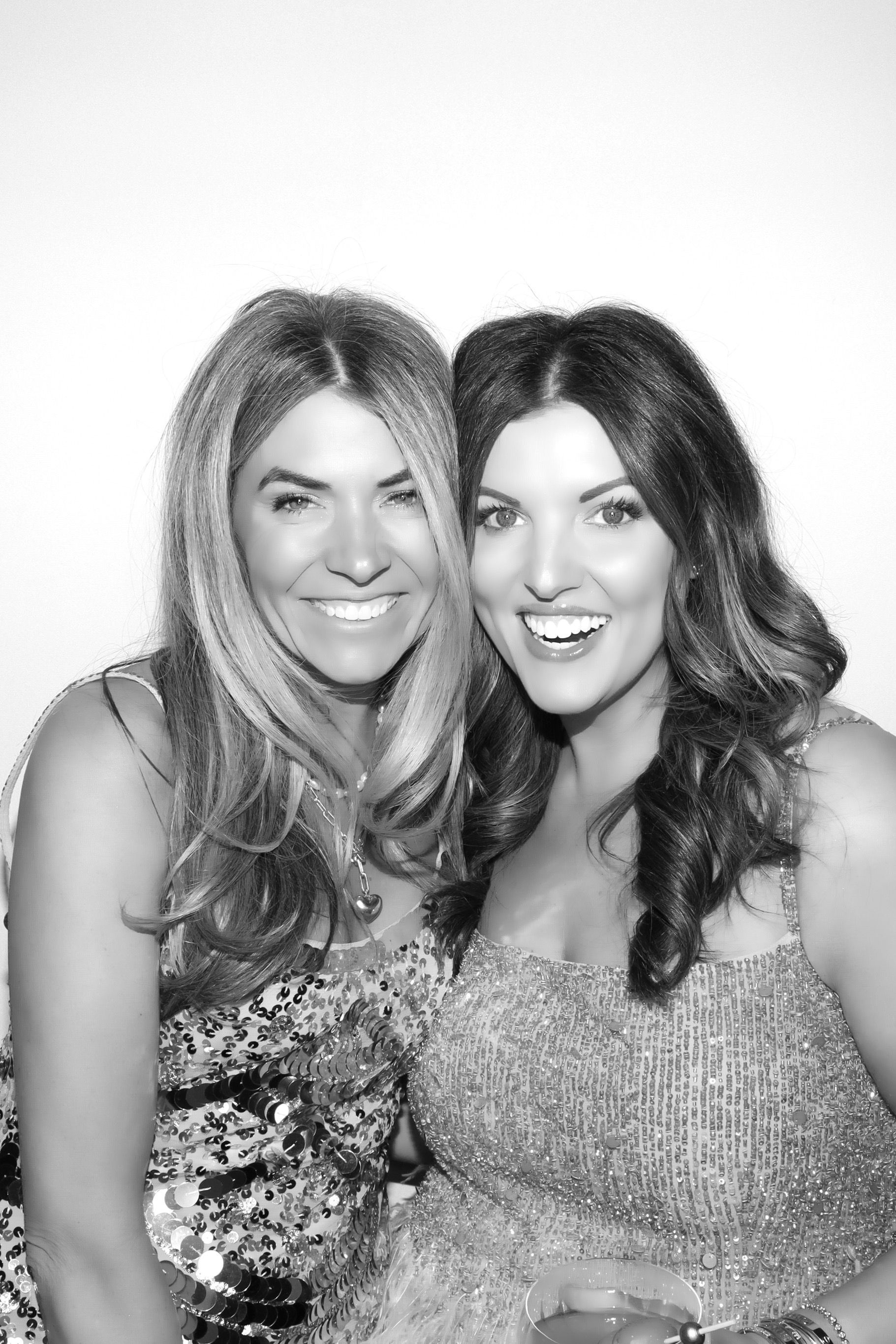 Glam Photo Booth Cincinnati, OH
