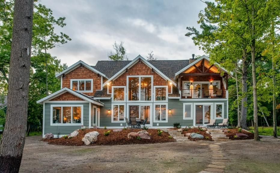 Custom Lake House Builders in Elk Rapids, MI Bogard & Sons