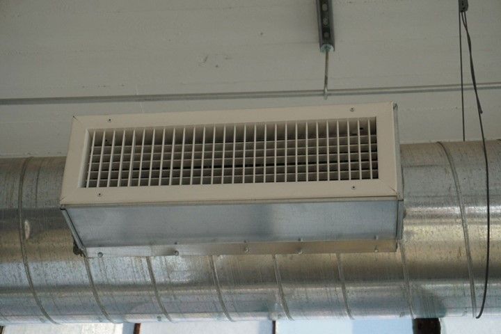 Dirty Air Duct — Piedmont, OK — America United Carpet Services