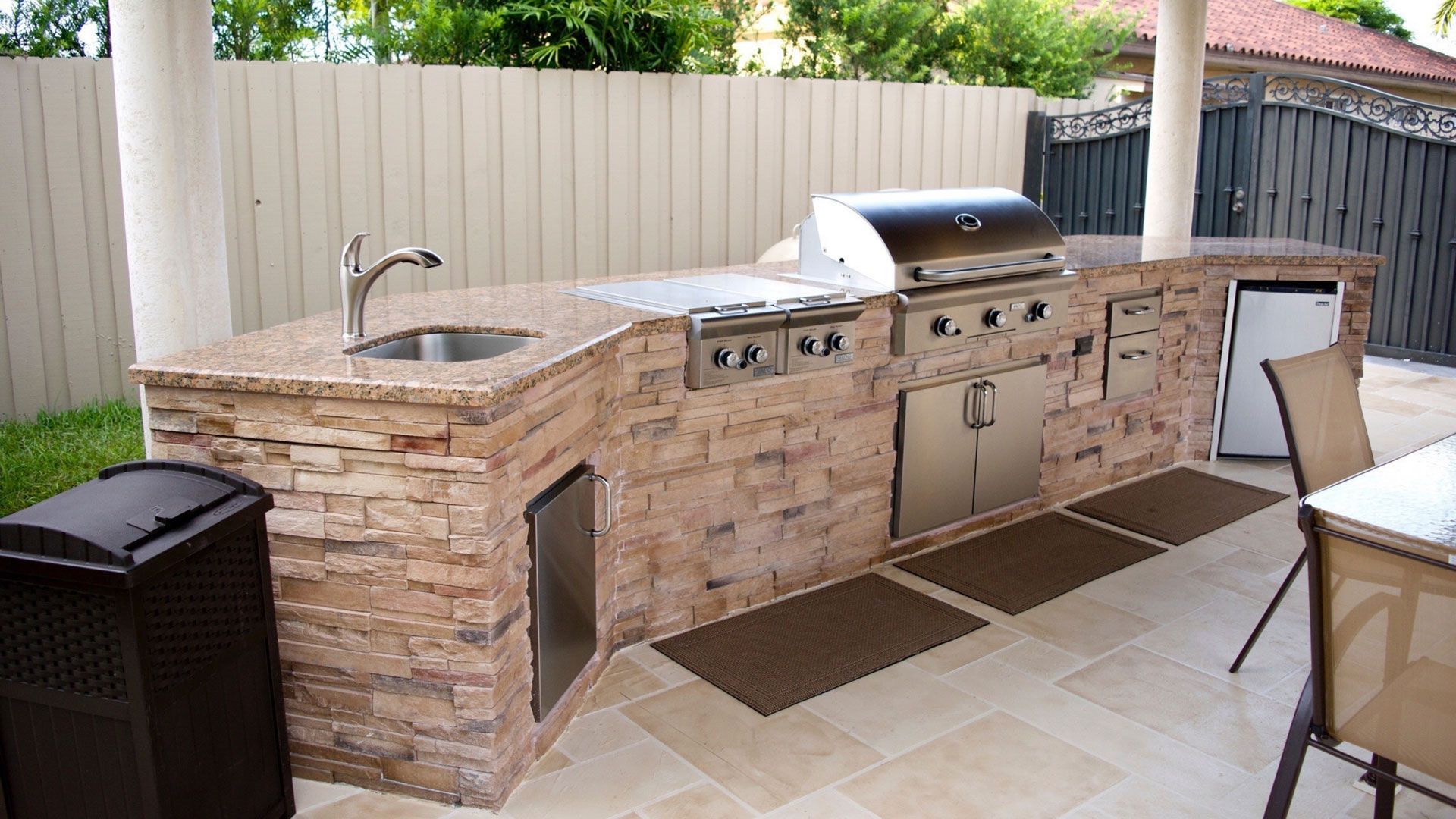 Outdoor kitchen