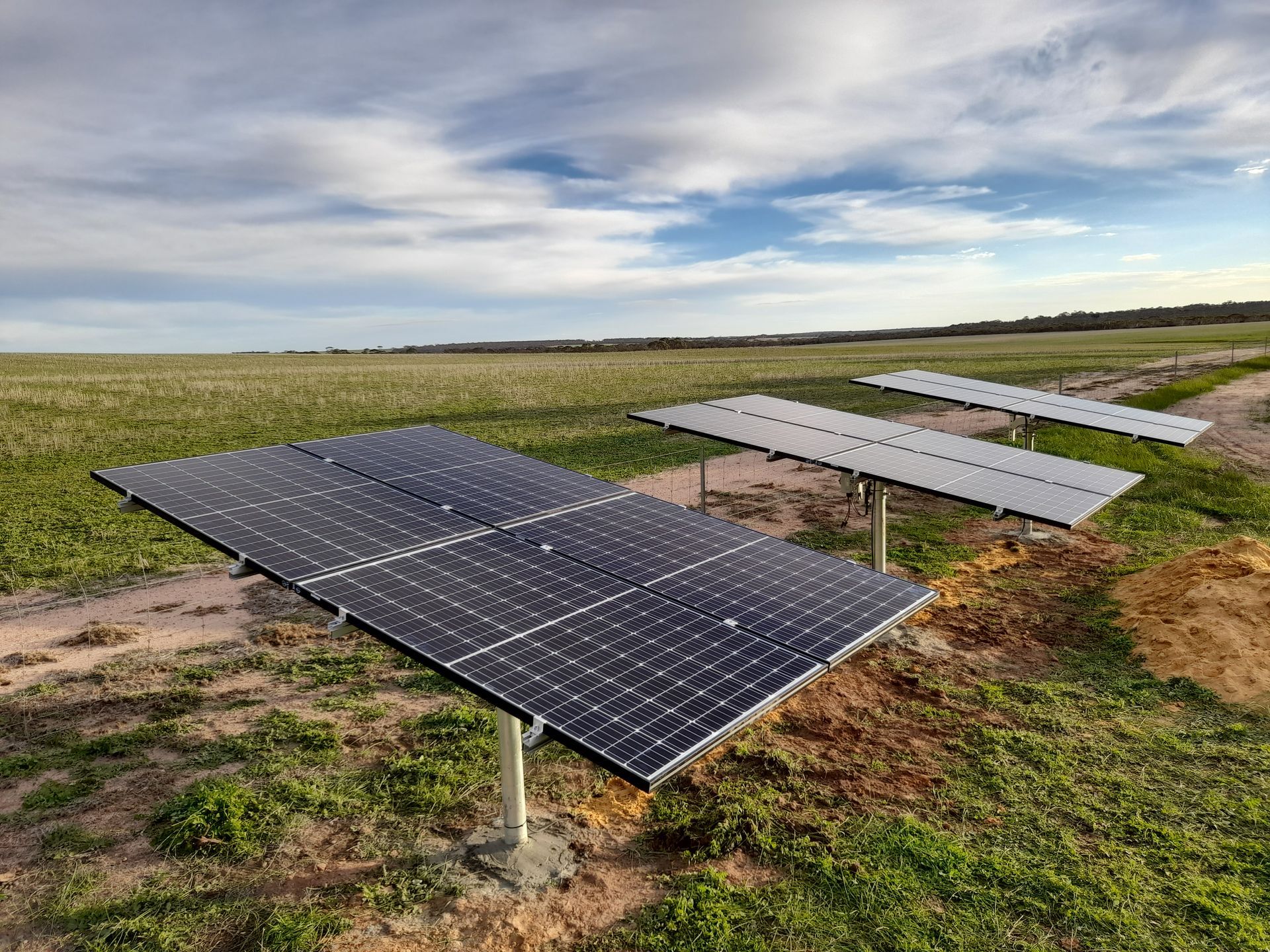 solar pump install Lake Grace, Kukerin, Newdegate, Pingrup.