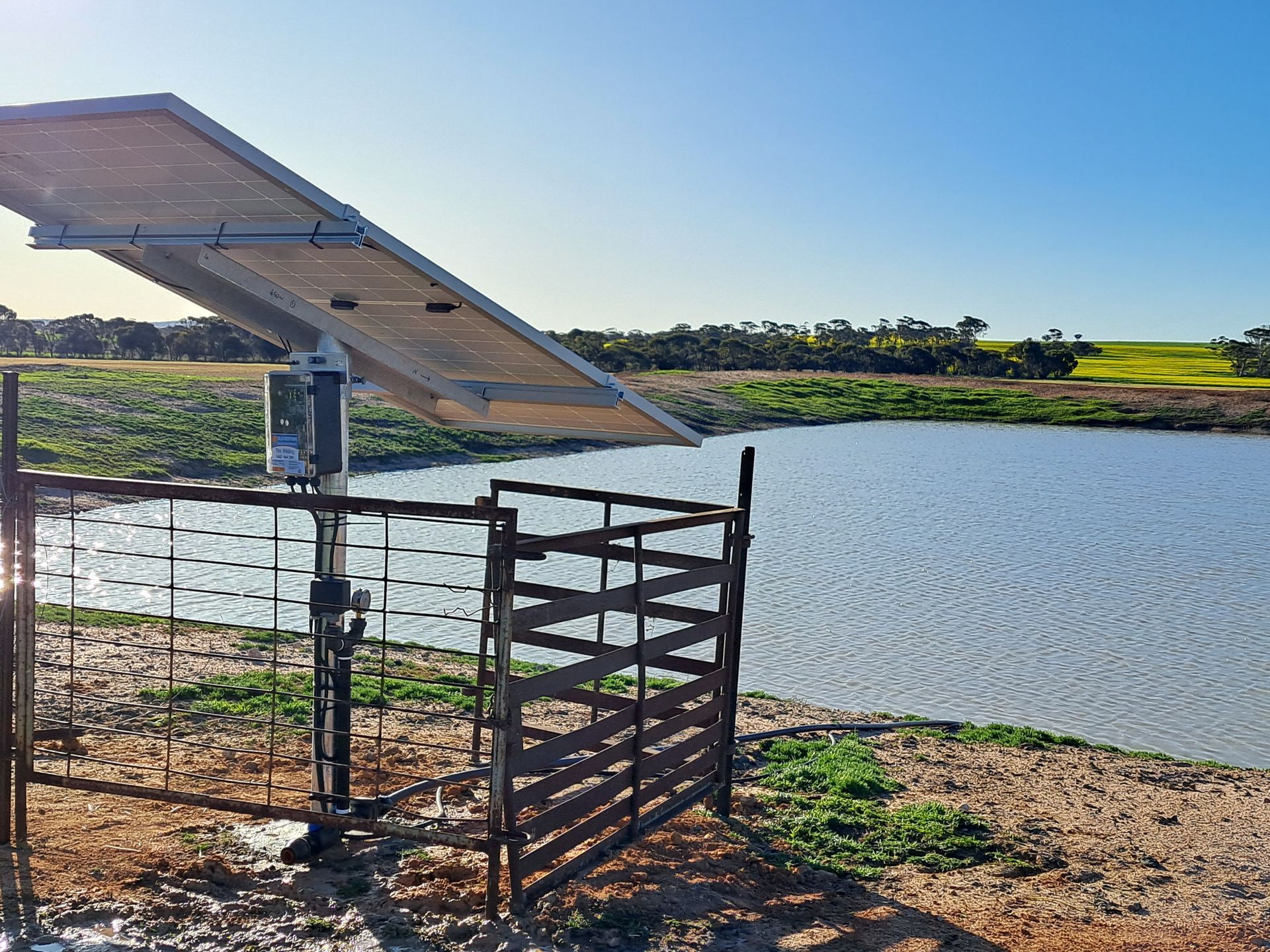 Waterboy solar pump,  solar pump in dam, submersible solar pump. Esperance, Ravensthorpe, Grass Patch, Cascade, Merrivale, Dalyup.