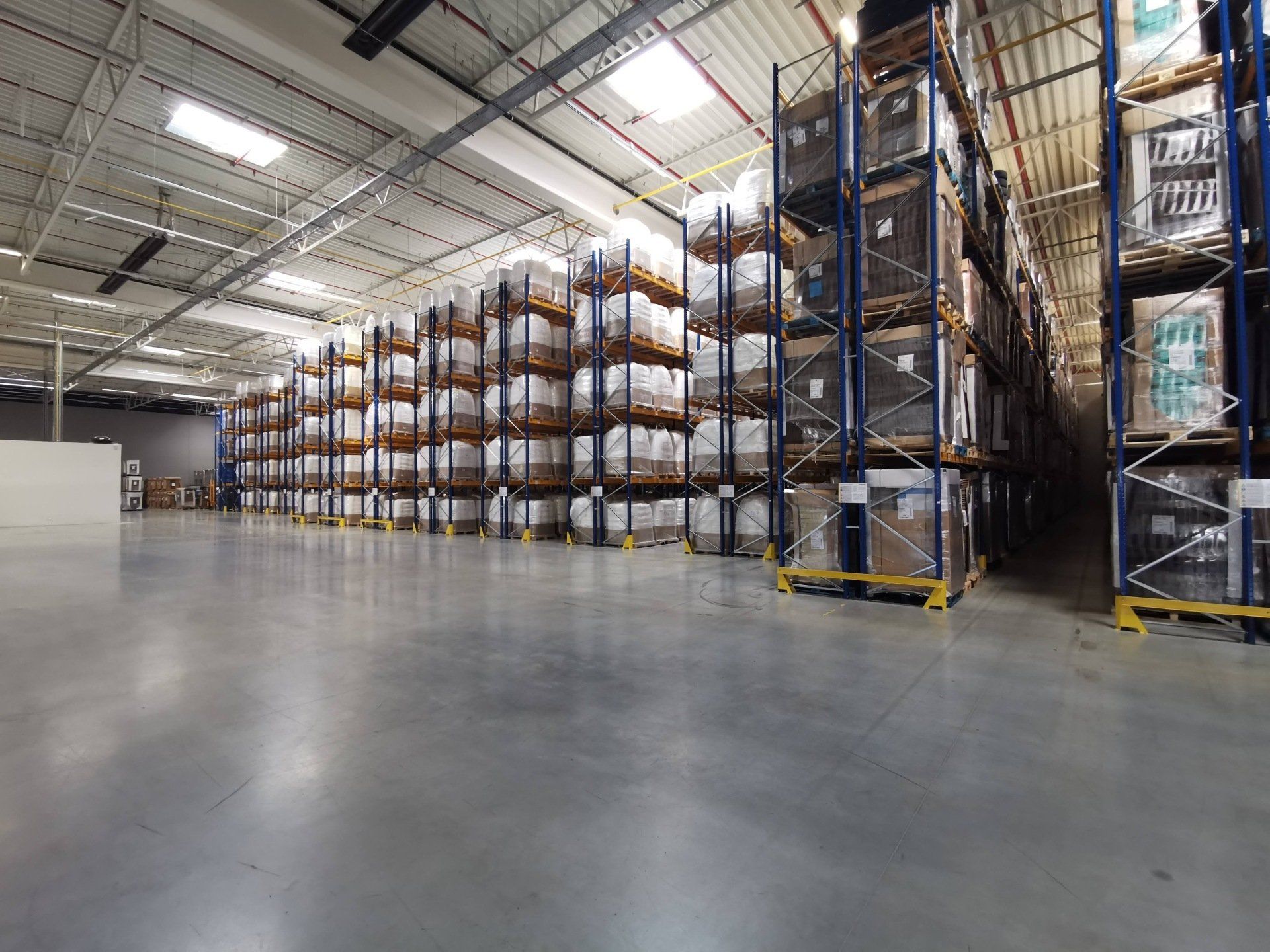 Magazyn, Obsługa Logistyczna i Logistyka Kontraktowa we Wrocławiu