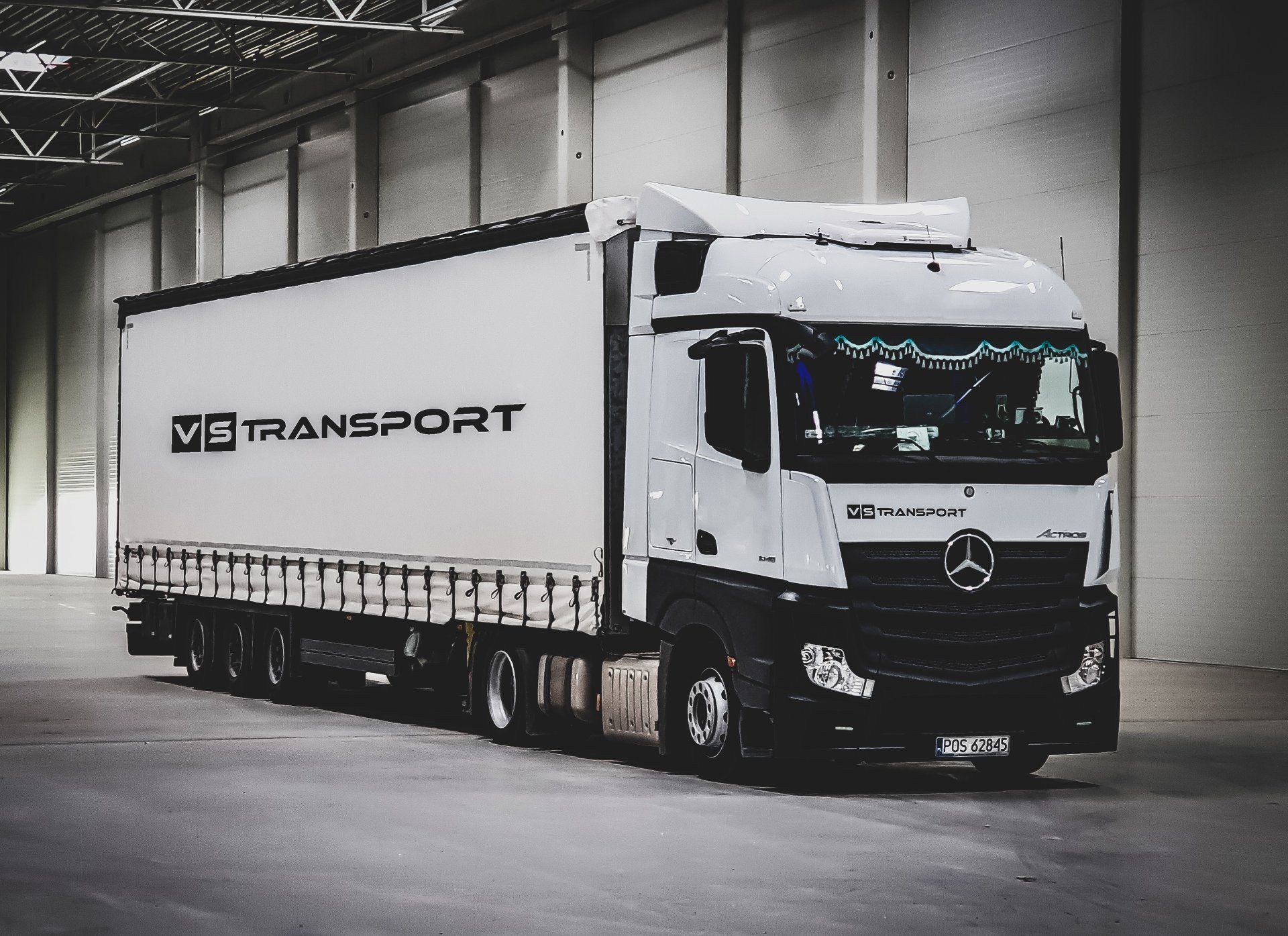 Transport krajowy i międzynarodowy