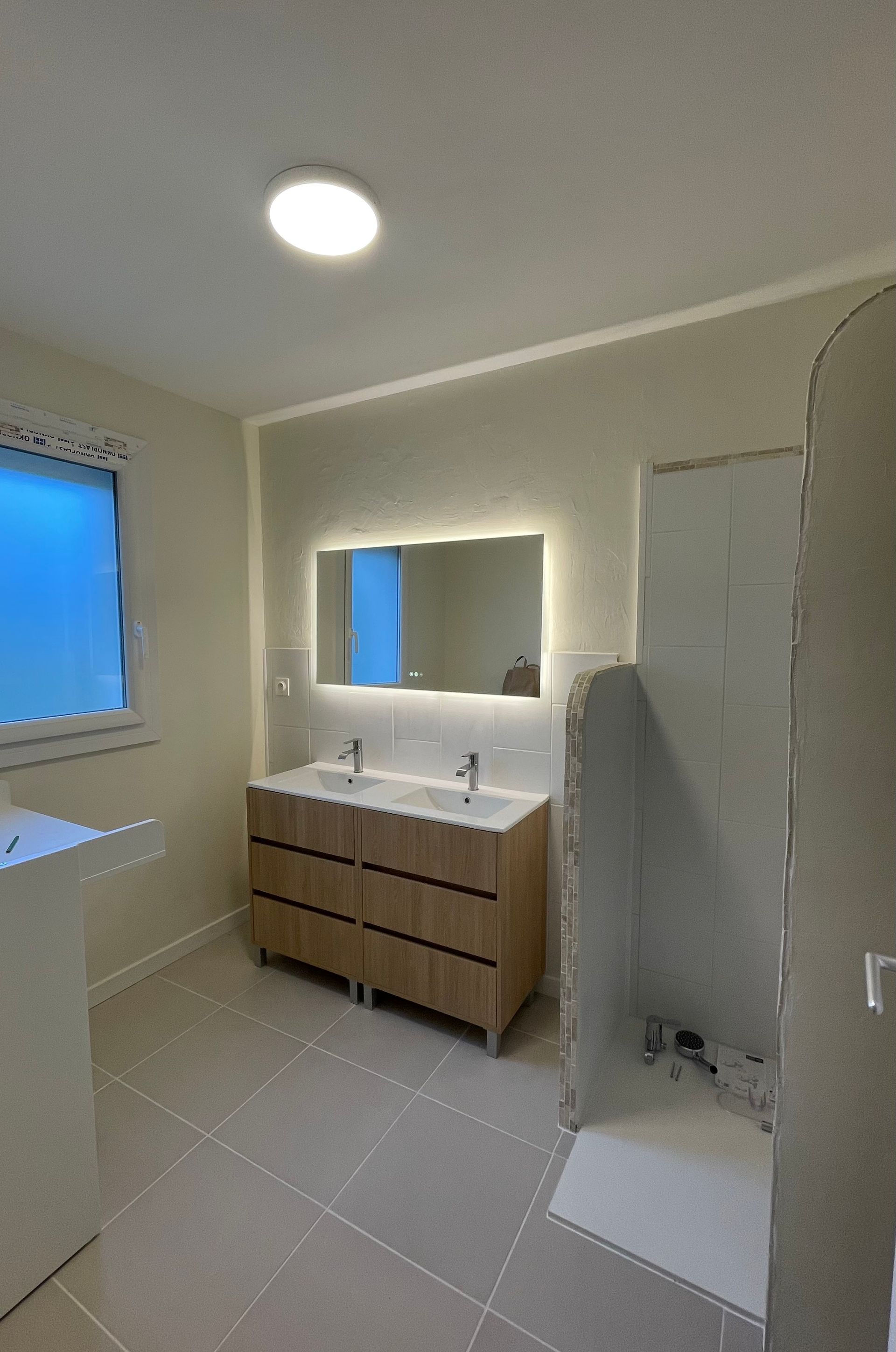 Éclairage salle de bain angouleme