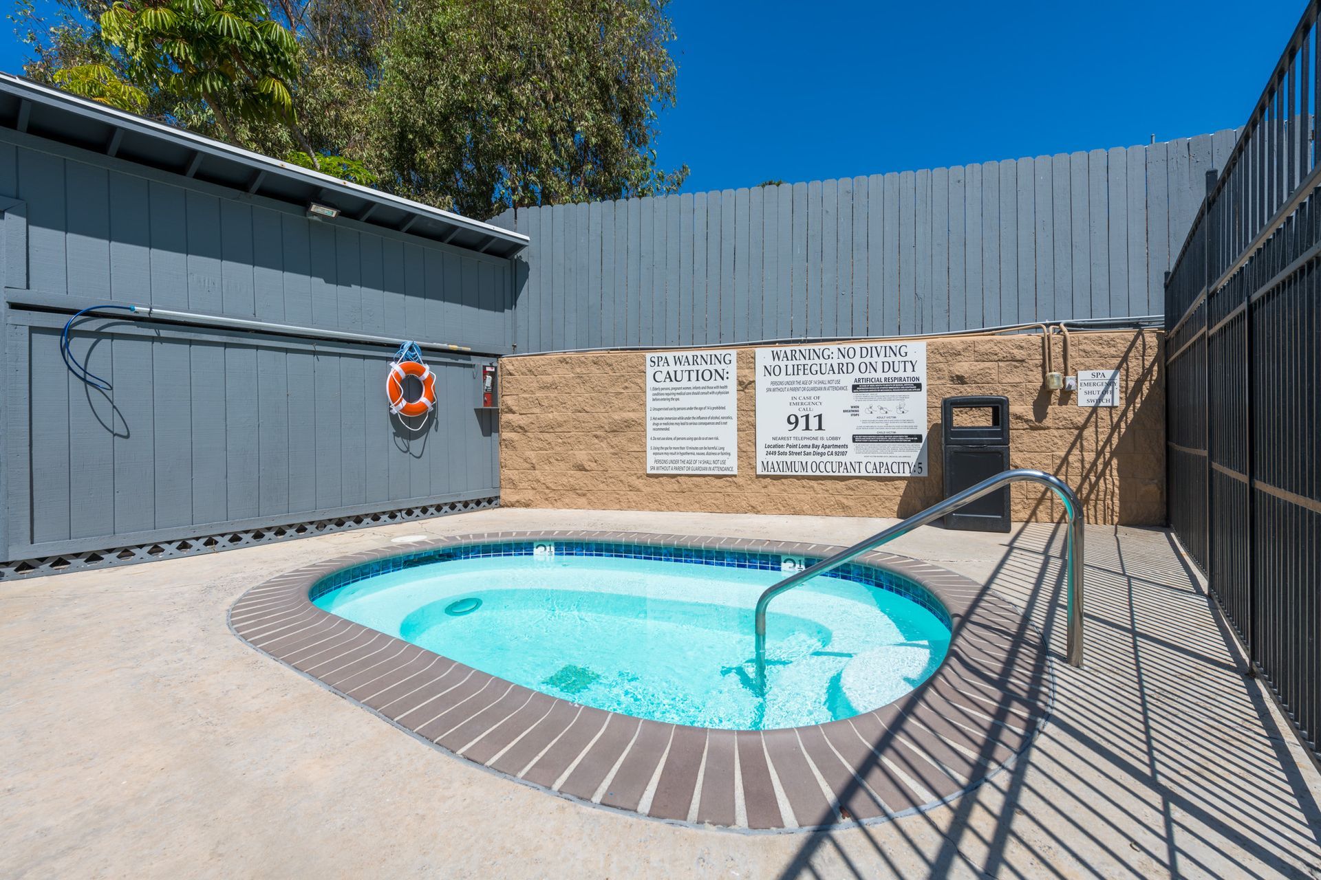pool