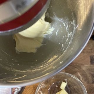 Primo impasto perfettamente incordato alla fine della lavorazione.