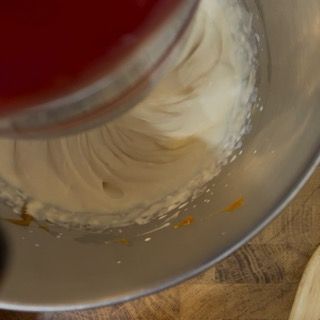 Tortino al cioccolato dal cuore al caramello