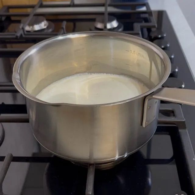 crema pasticcera per  semifreddo