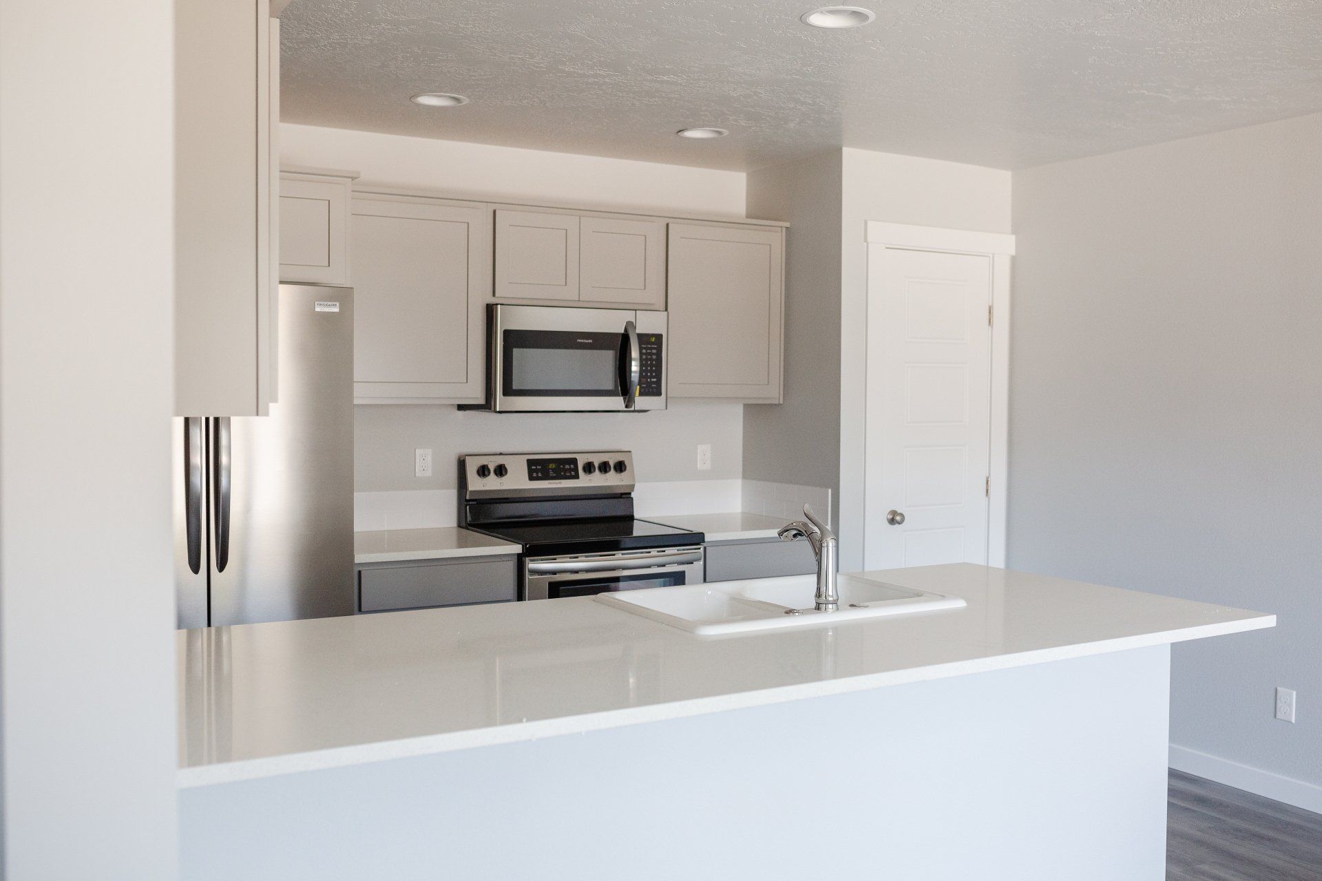 kitchen interior at townhomes in jericho