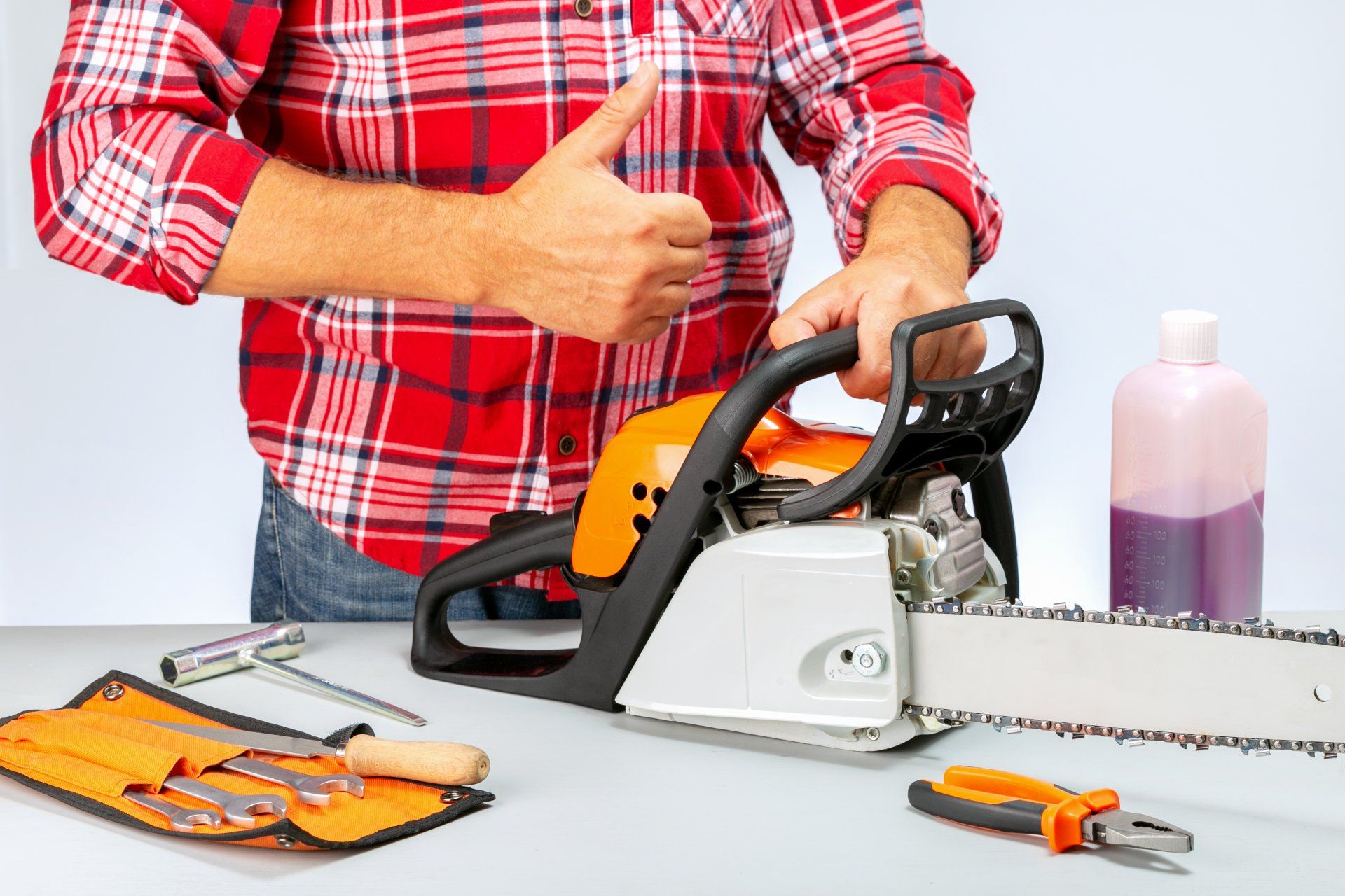 Servicing + Repairs