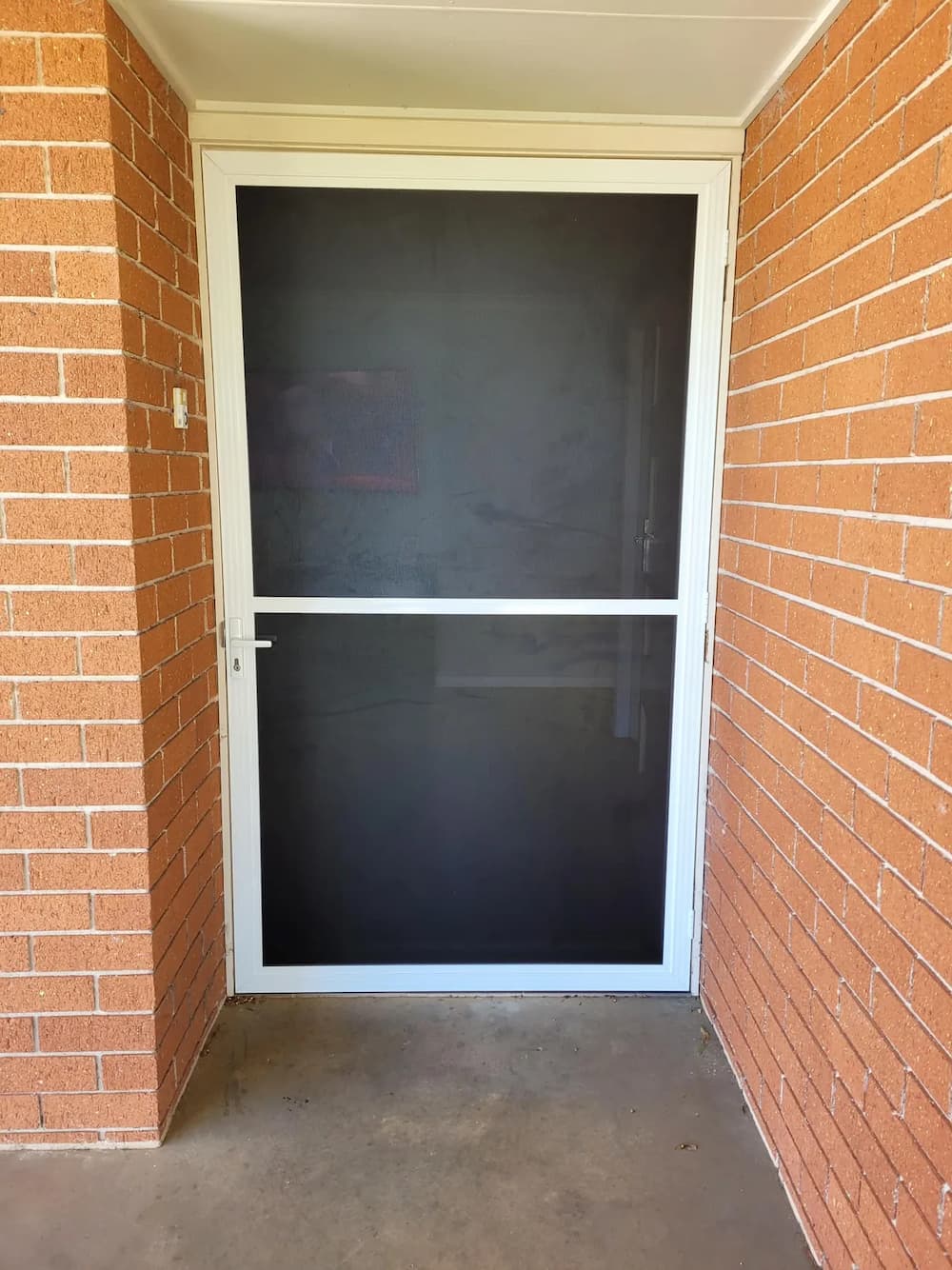 Security Doors Dubbo Showers & Security Screens