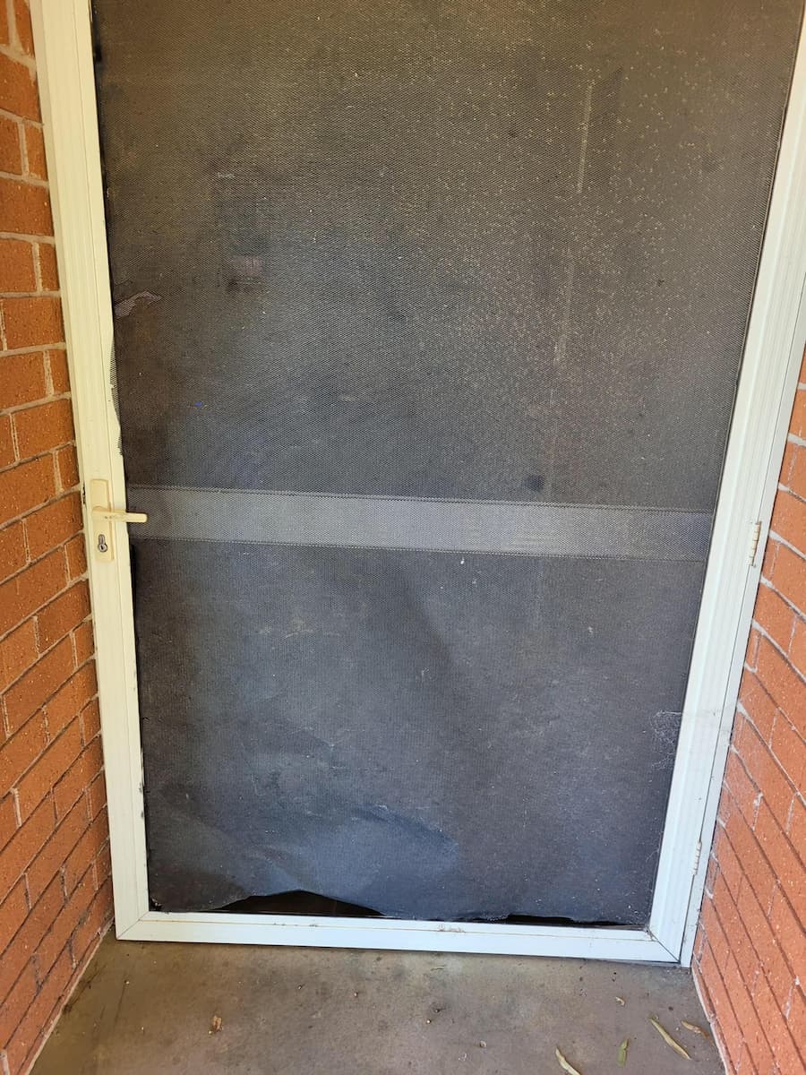 Security Doors Dubbo Showers & Security Screens