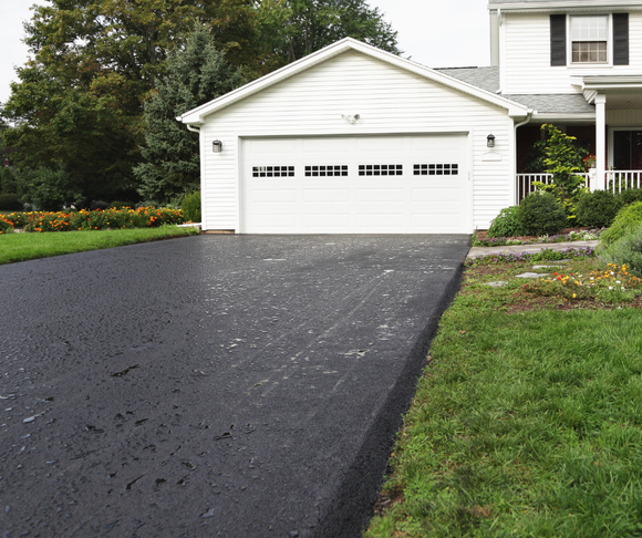 Asphalt Driveway In Denton Tx