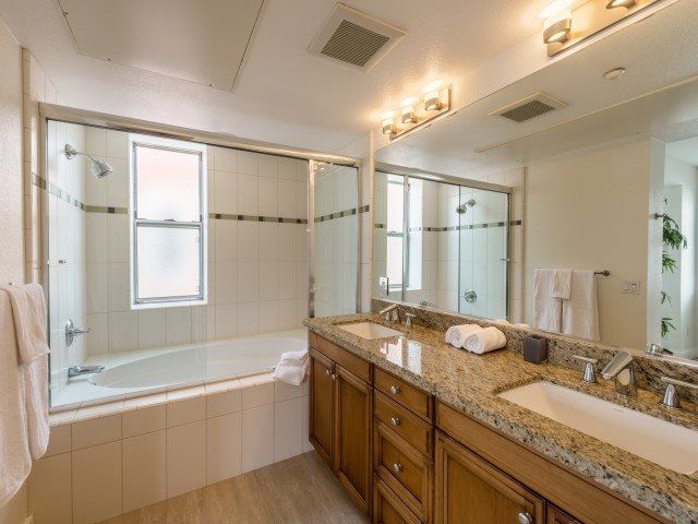 bluewater crossing bathroom