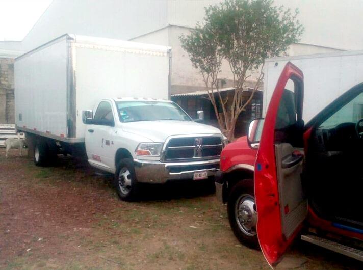 TRANSPORTES ESPECIALES GALLARDO-unidades de redilas