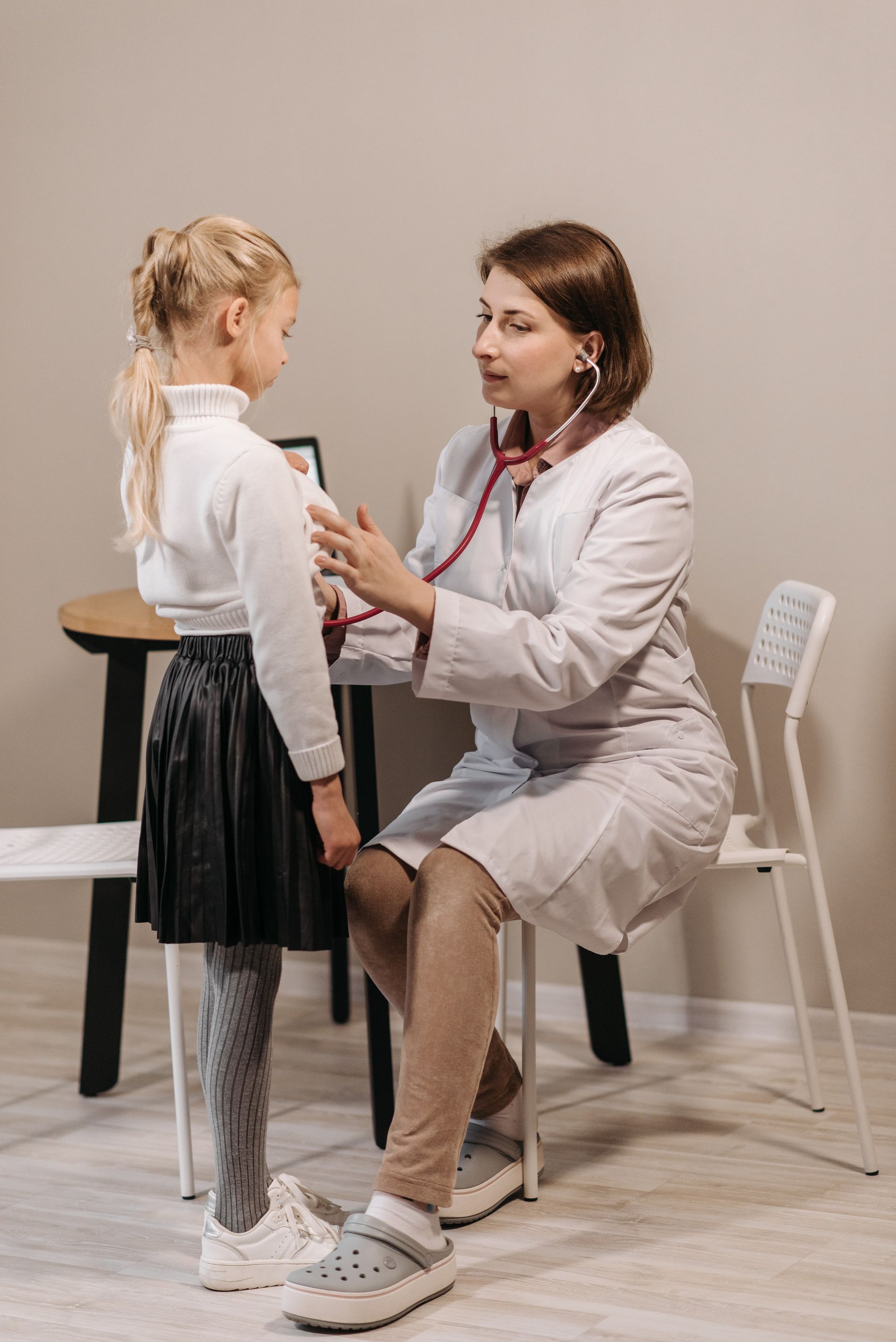 Convenient and affordable school and sports physicals to help students stay healthy, active, and ready for the school year or athletic participation. Same-day and quick scheduling options available.