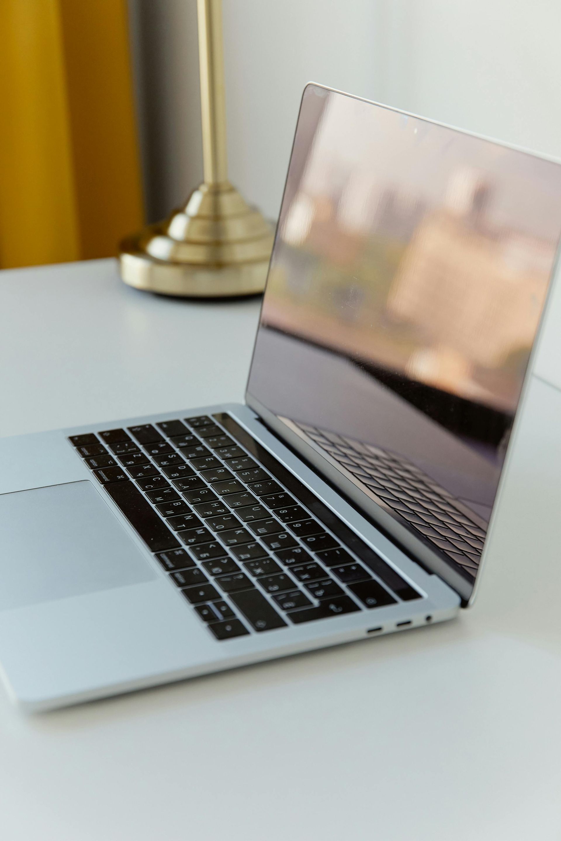 Laptop
